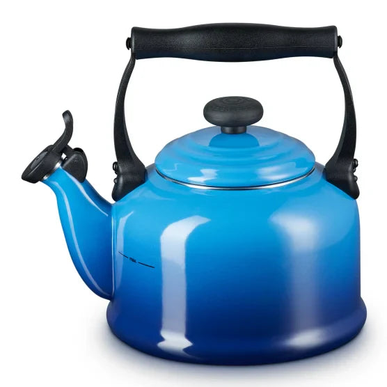 Le Creuset Traditional Whistling Stovetop Kettle, 2.1L