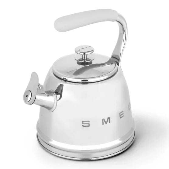 Smeg Whistling Stovetop Kettle, 2.3L