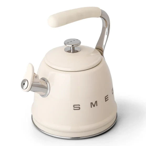Smeg Whistling Stovetop Kettle, 2.3L