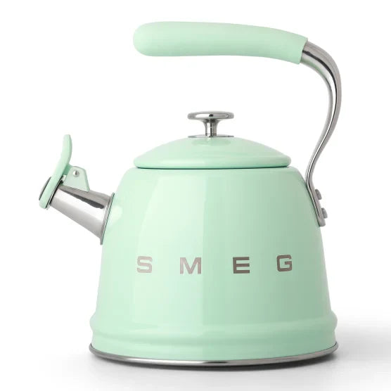 Smeg Whistling Stovetop Kettle, 2.3L