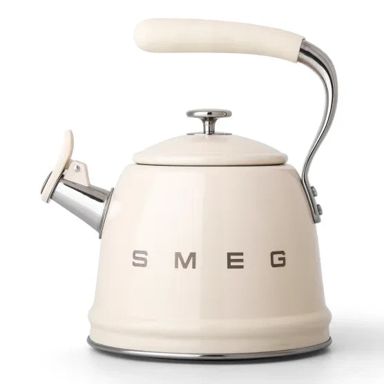 Smeg Whistling Stovetop Kettle, 2.3L