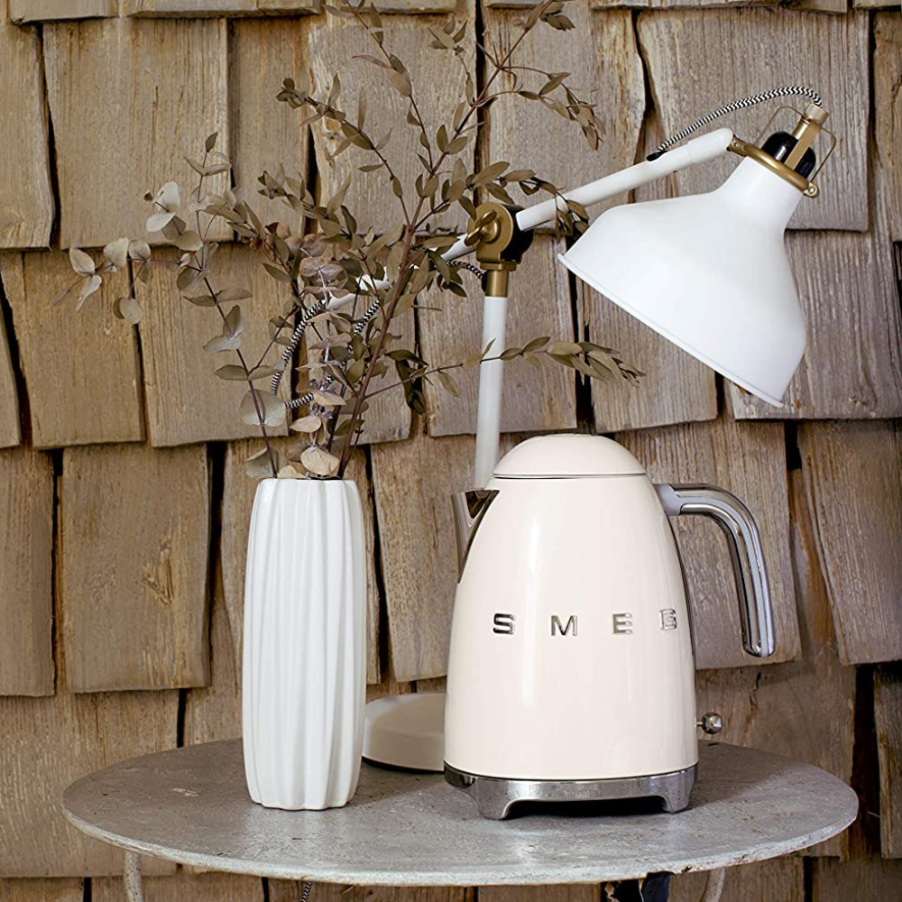 Smeg 50's Retro Cream Kettle 1.7L