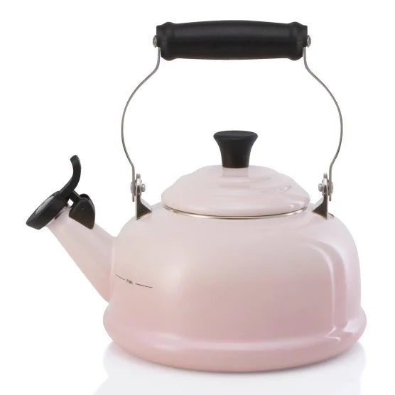 Le Creuset Whistling Stovetop Kettle, 1.6L