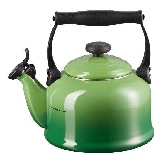 Le Creuset Traditional Whistling Stovetop Kettle, 2.1L