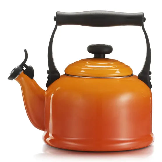 Le Creuset Traditional Whistling Stovetop Kettle, 2.1L
