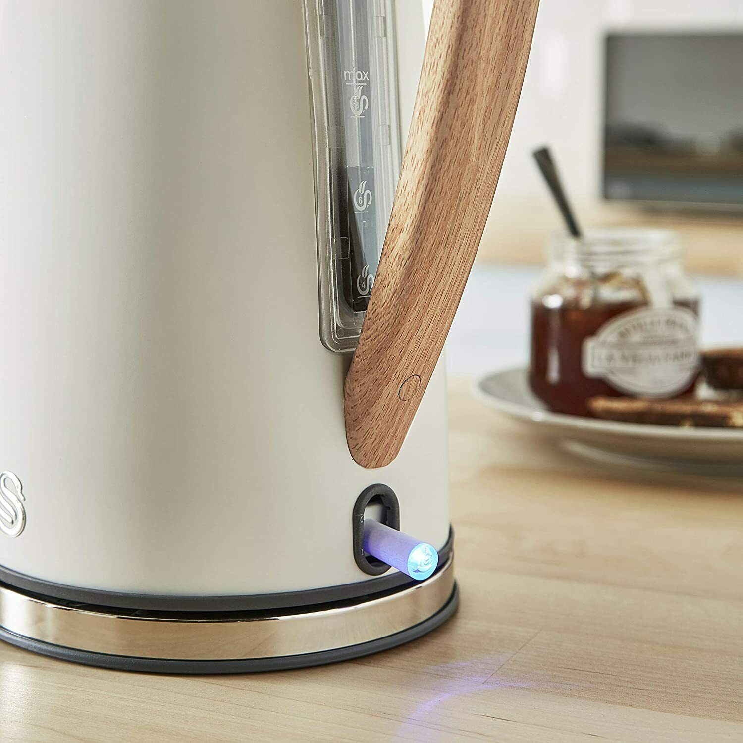 Swan Nordic Rapid Boil Jug Kettle, Wood Effect Handle, Cotton White